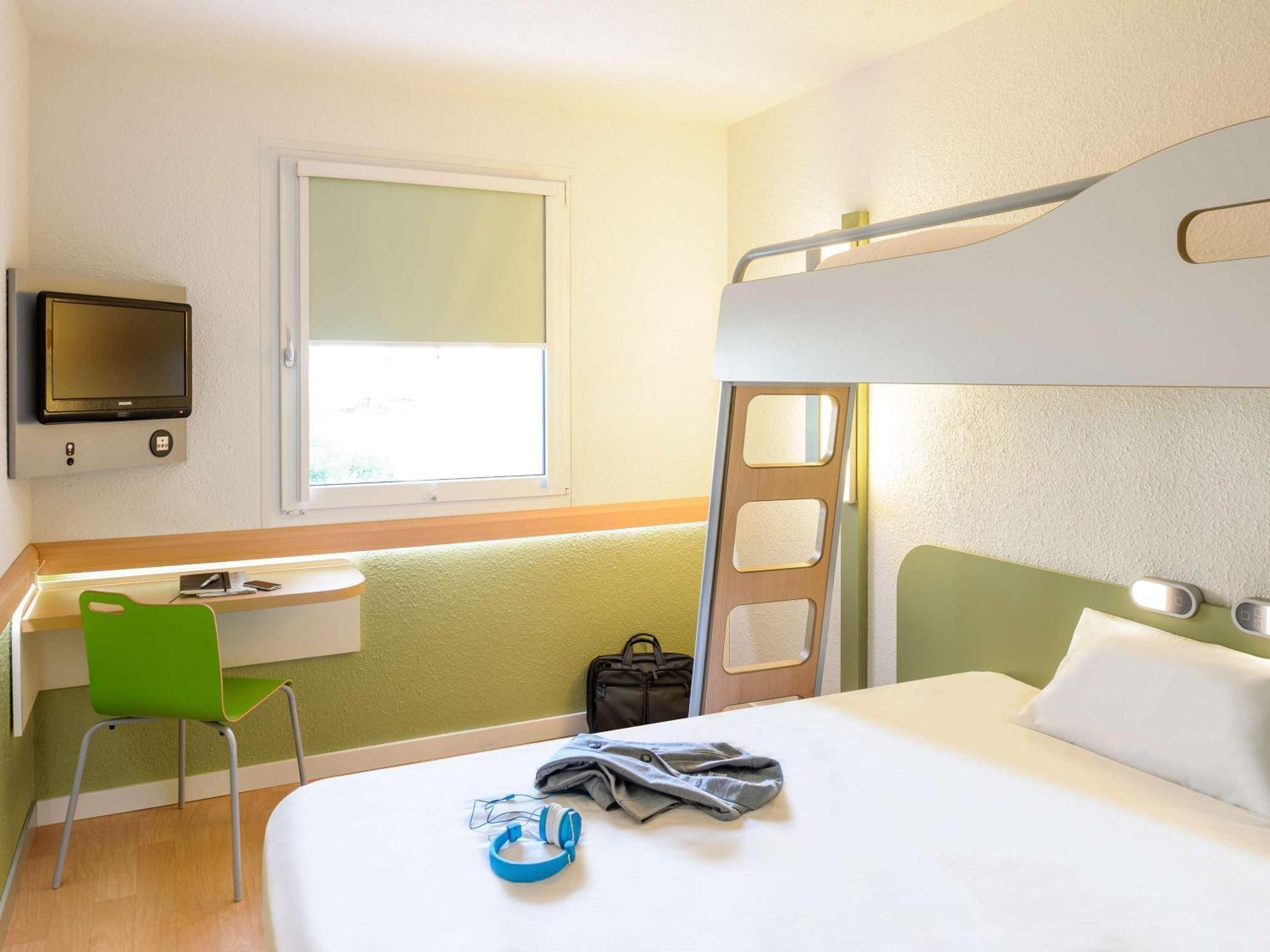 Ibis Budget Zurich Airport Opfikon-Glattbrugg Esterno foto